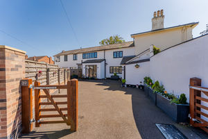 Courtyard Entrance- click for photo gallery